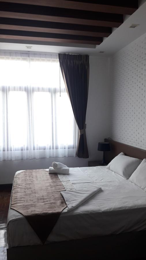 Vanilla Hostel & Bar Паттайя Экстерьер фото