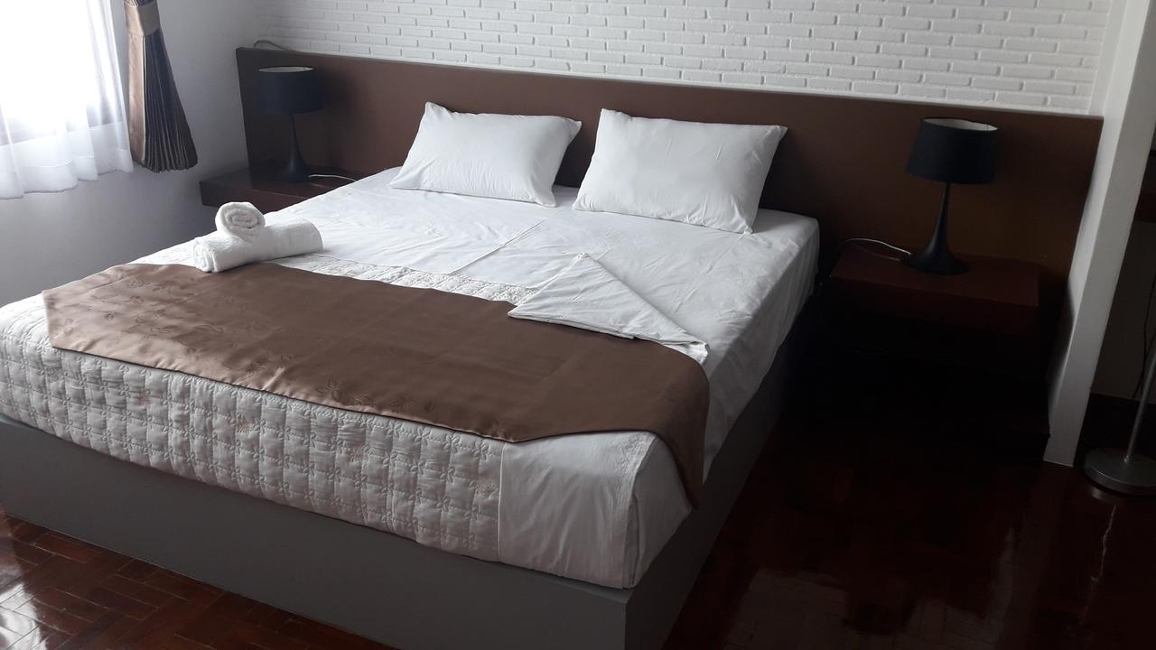 Vanilla Hostel & Bar Паттайя Экстерьер фото